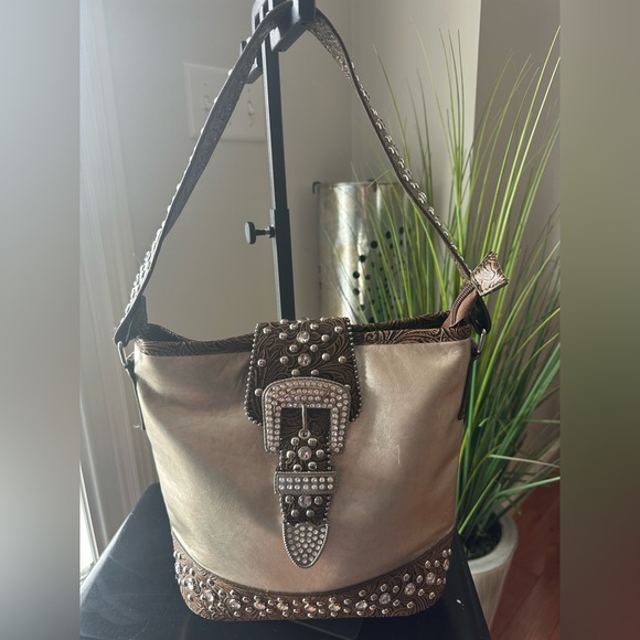 Western Style tooled Floral Faux Leather with Rhinestone buckle shoulder bag - Picture 2 of 15